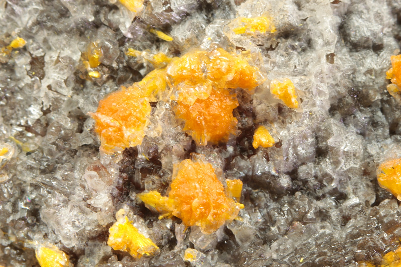 Boltwoodit – Bild 5