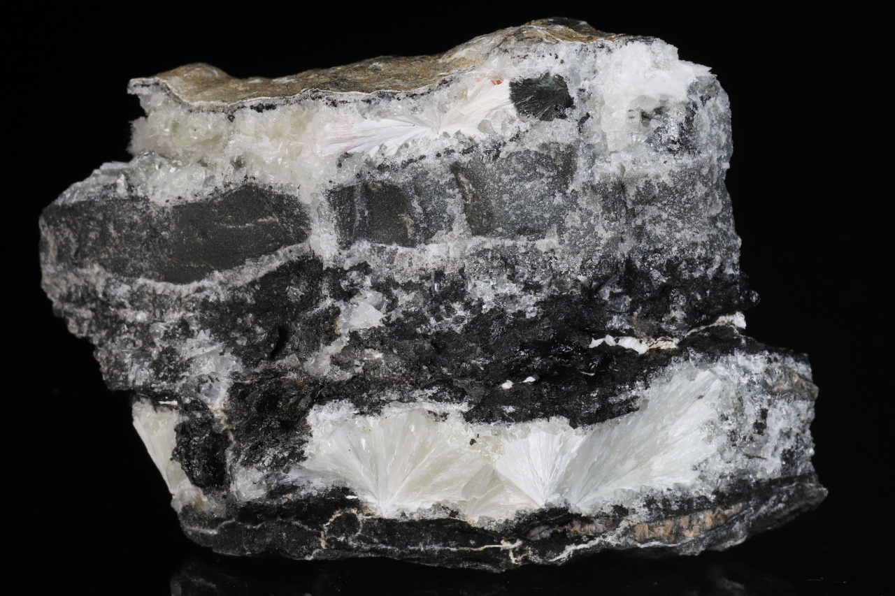 Julgoldit-Fe2+, pektolit – Bild 12