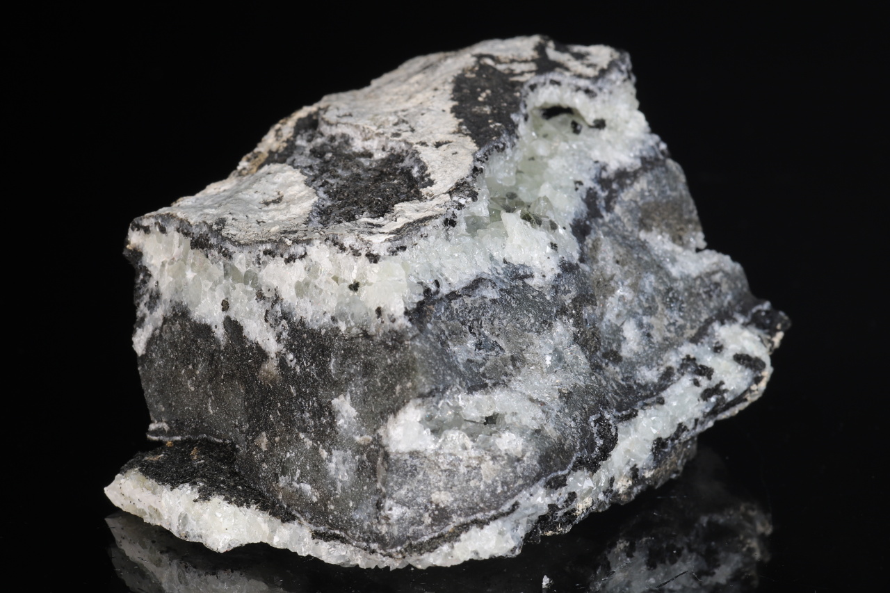 Julgoldit-Fe2+, datolit – Bild 13