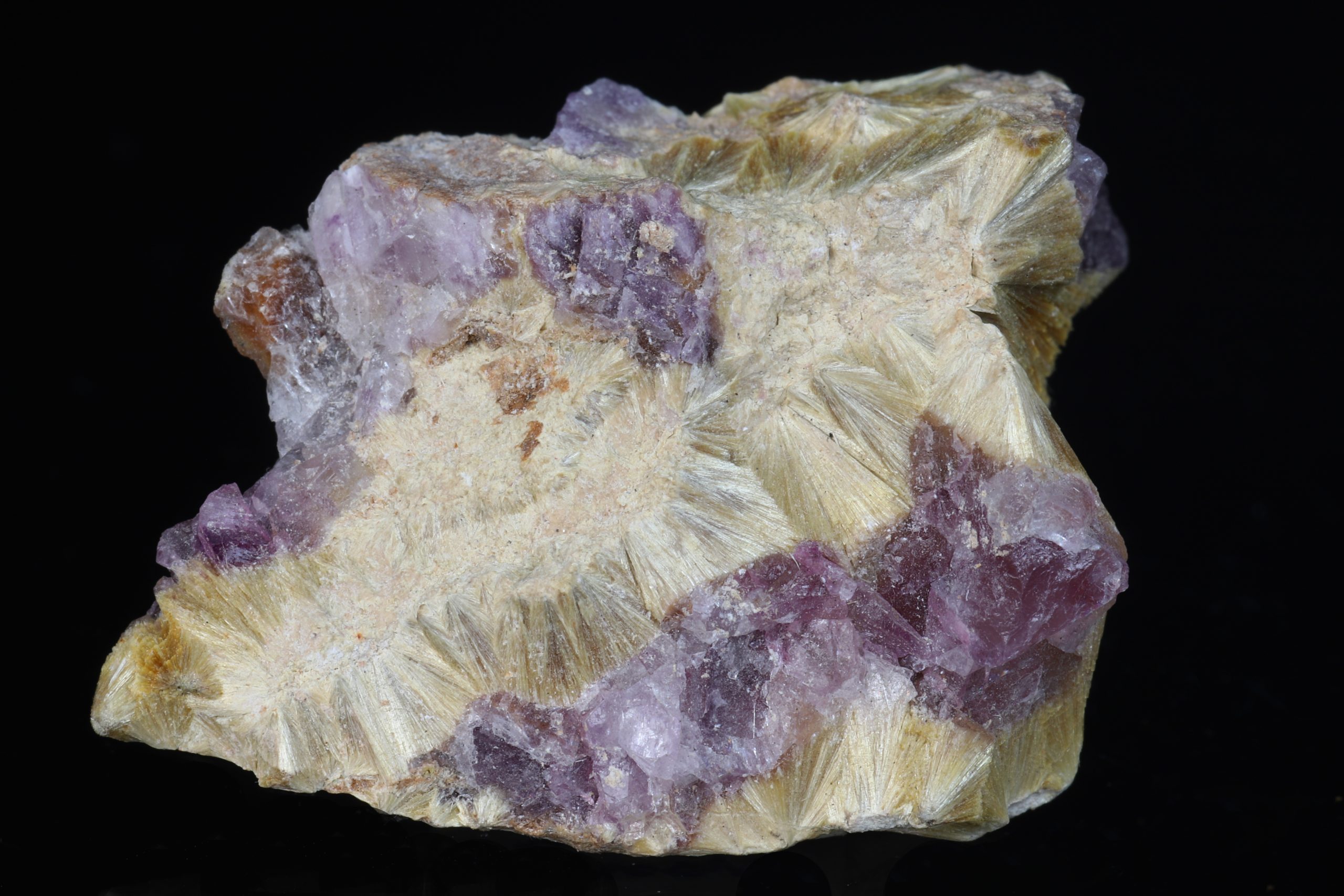 Karfolit, fluorit – Bild 4