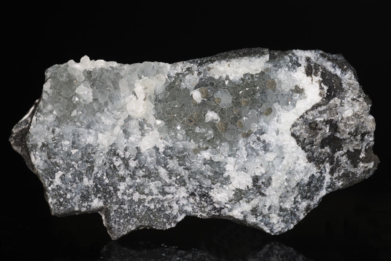 Julgoldit-Fe2+, datolit – Bild 6