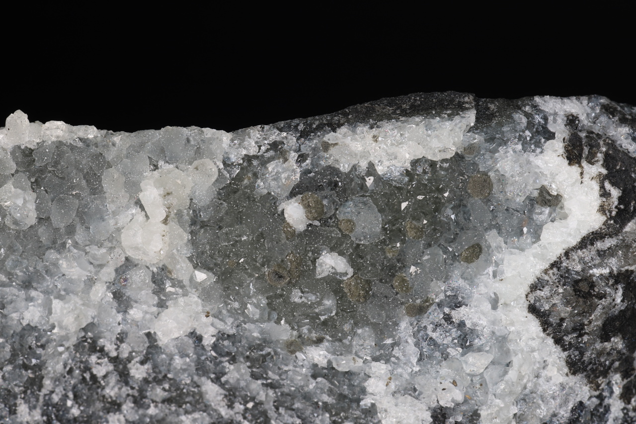 Julgoldit-Fe2+, datolit – Bild 7