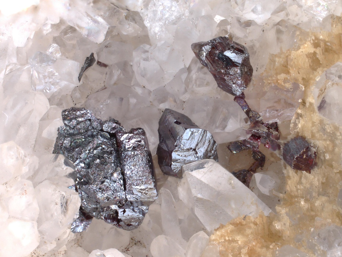 Xanthocon, Proustit, Polybasit – Bild 13