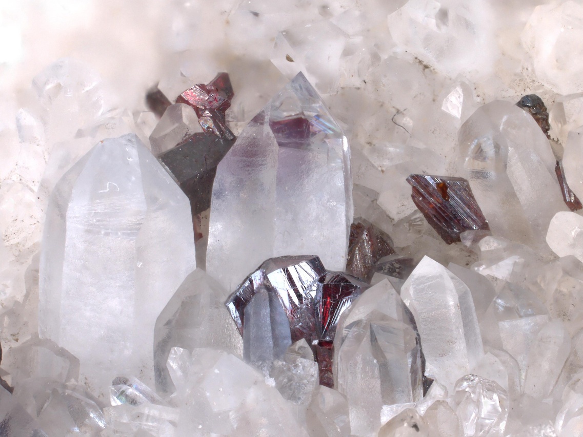 Xanthocon, Proustit, Polybasit