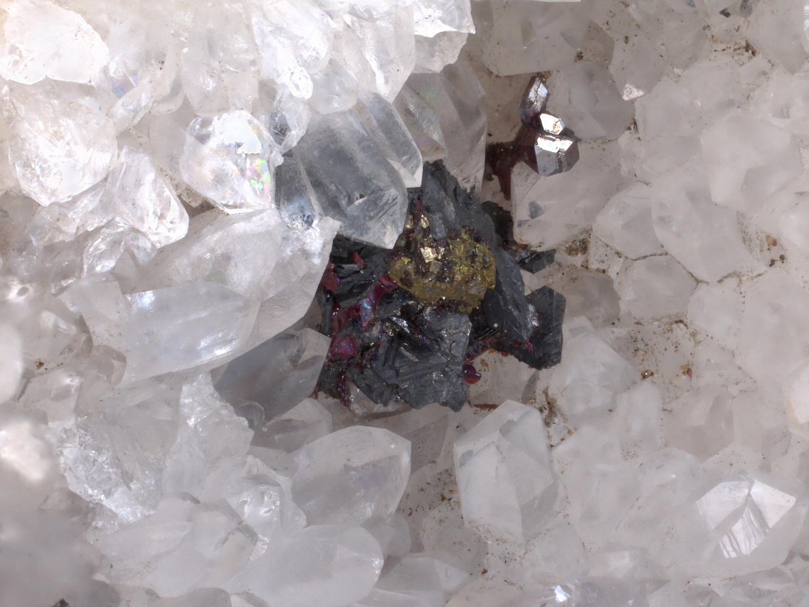 Xanthocon, Proustit, Polybasit – Bild 15