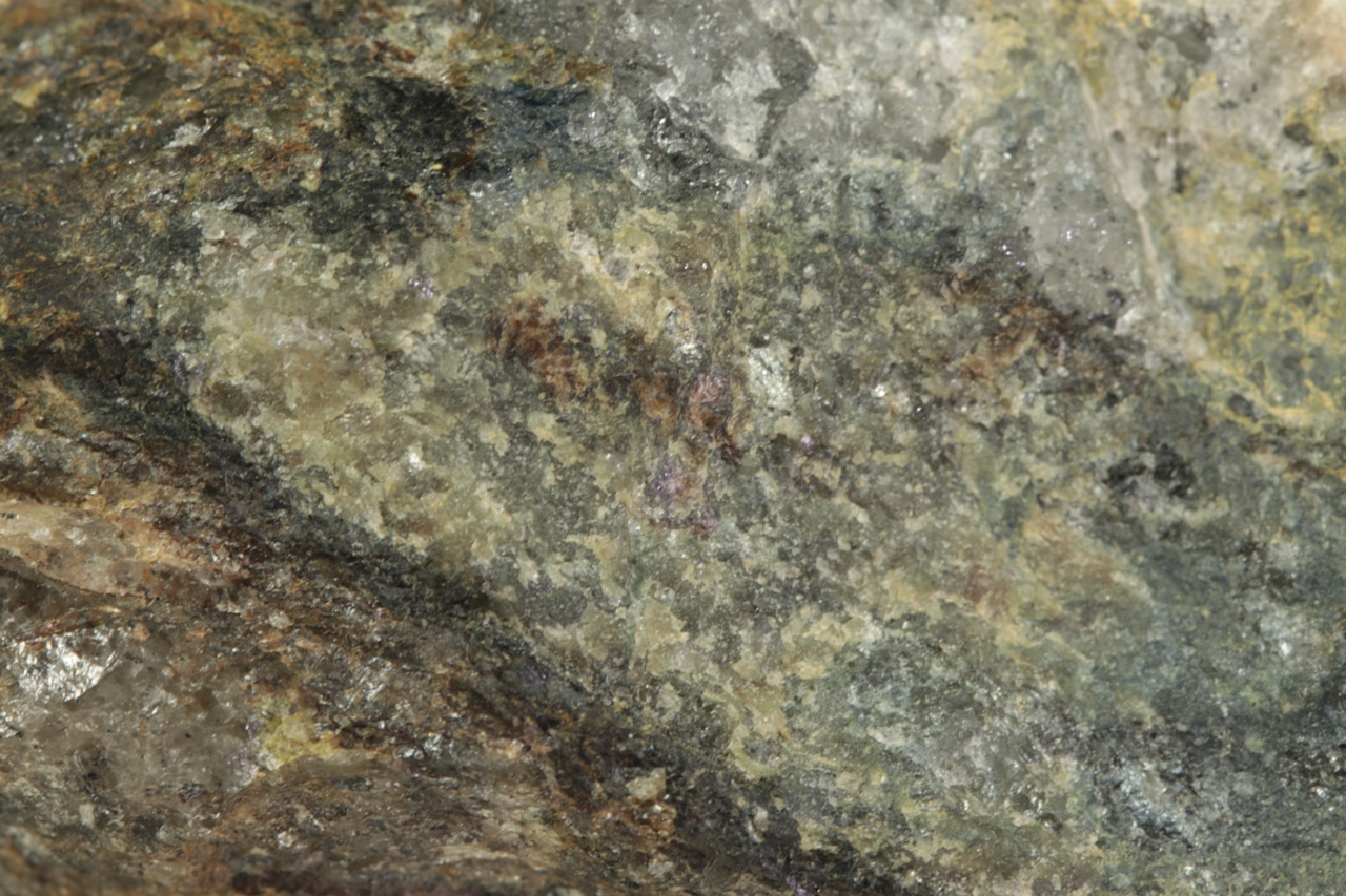 Graftonit, trifylín, heterosit, messelit – Bild 3