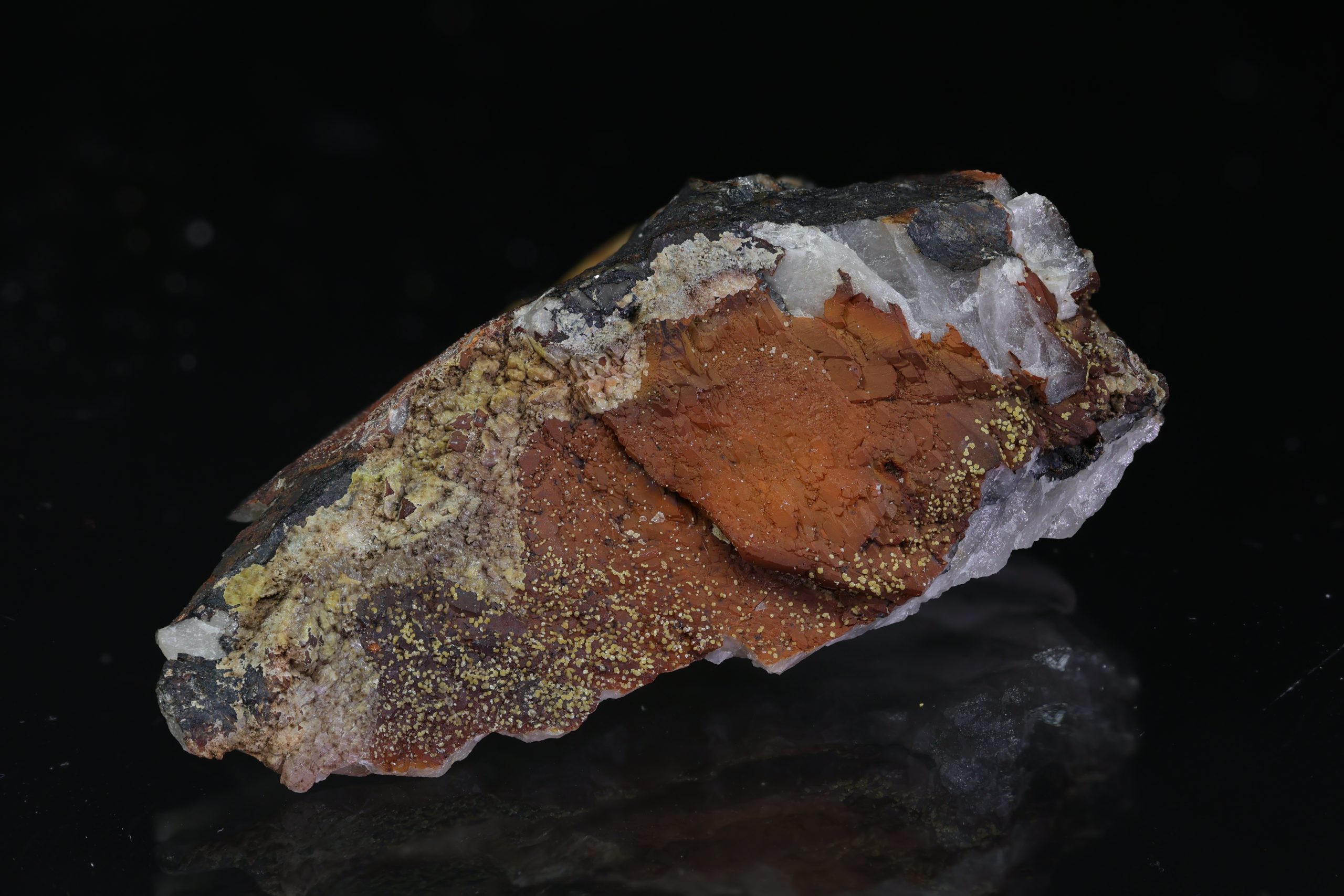 Stolzit – Bild 2