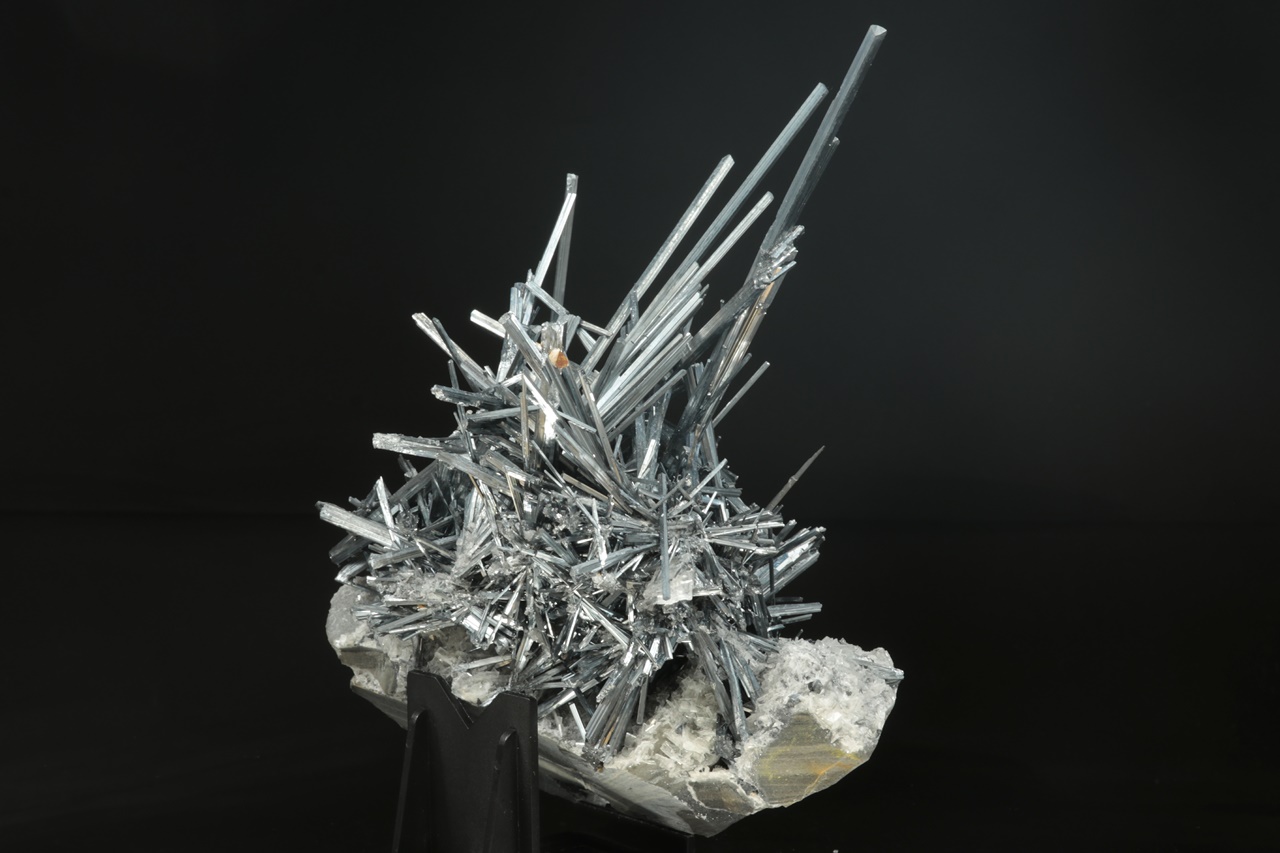 Antimonit – Bild 7