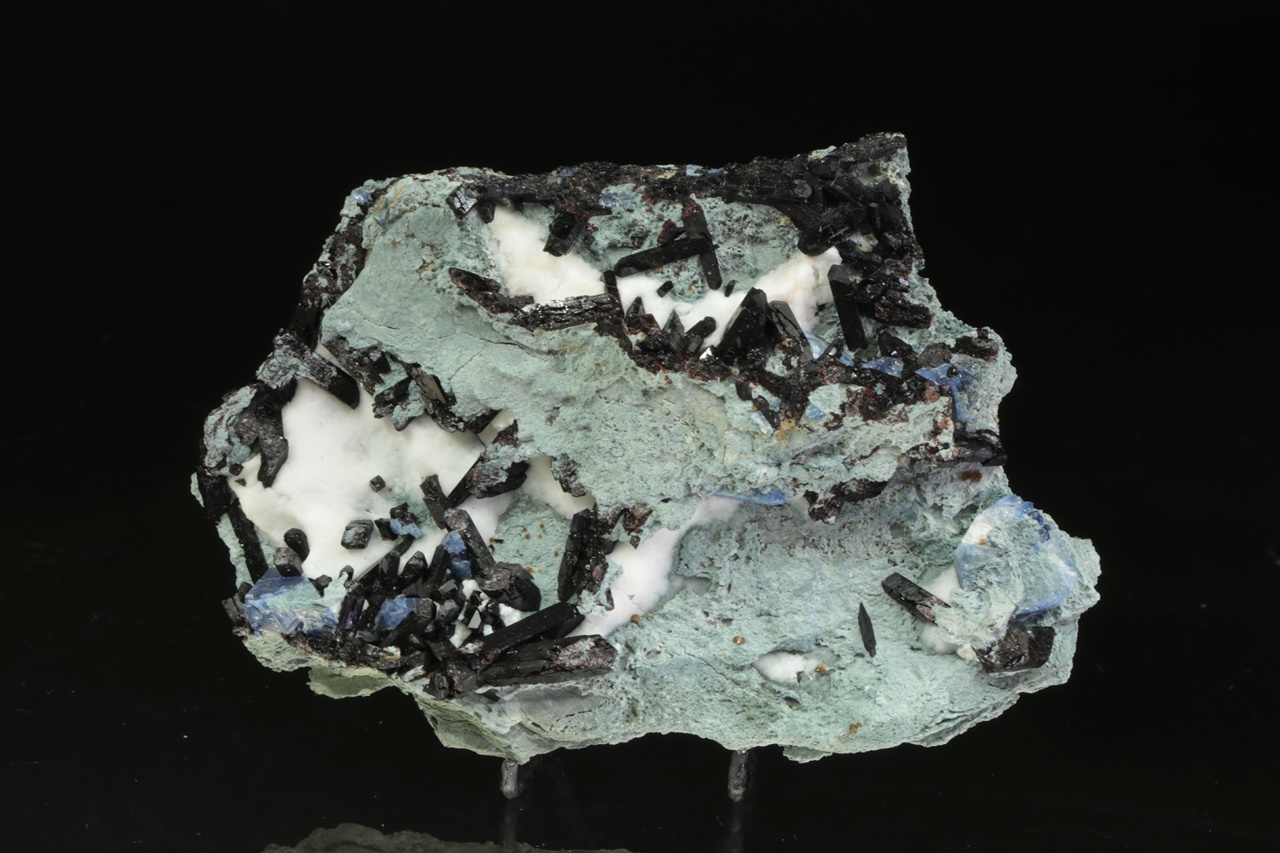 Benitoit, neptunit – Bild 3